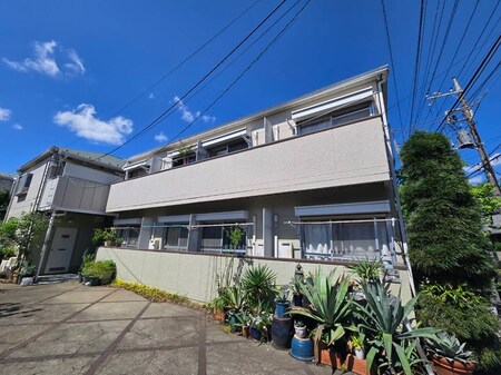 ザ・クレセント外観写真