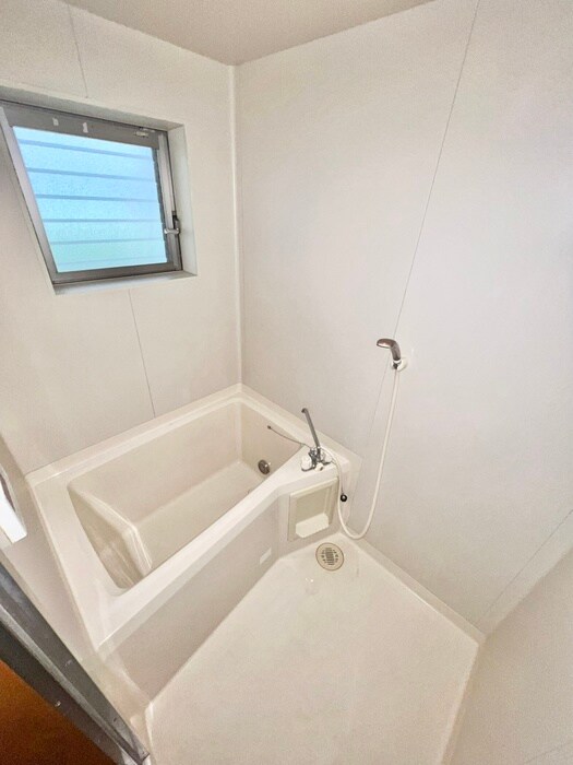 物件内観写真12　(バス／シャワールーム等)