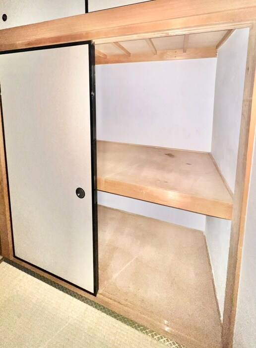 物件内観写真16　(収納)