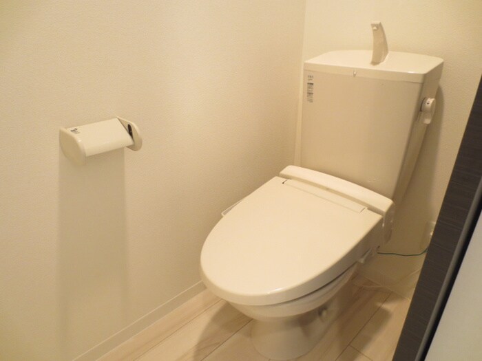 物件内観写真7　(トイレ)