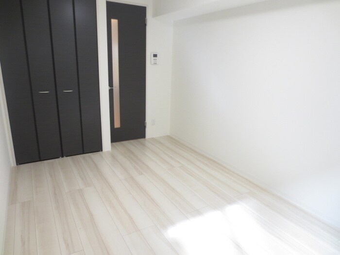 物件内観写真10　(廊下)