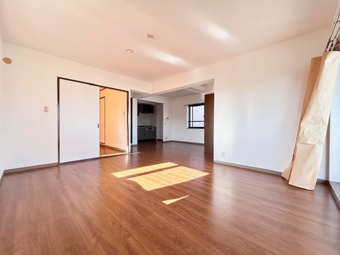 物件内観写真22　(居室)