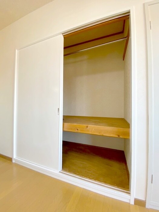 物件内観写真7　(収納)