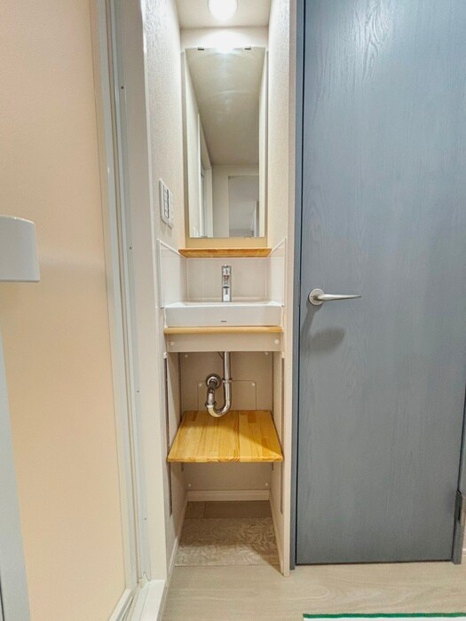 物件内観写真11　(洗面)