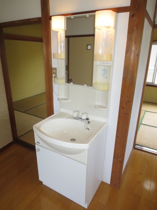 物件内観写真5　(洗面)