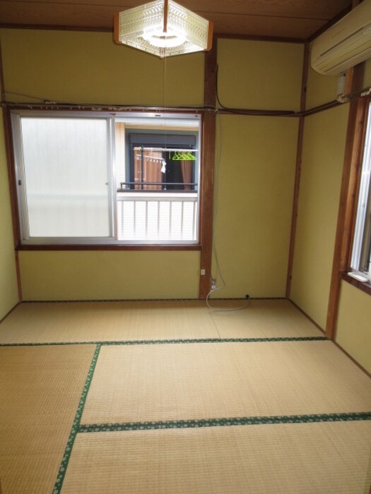 物件内観写真8　(居室)