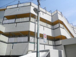 ｷｿｰﾋﾞｸﾄﾘｱ学芸大学（306）外観写真