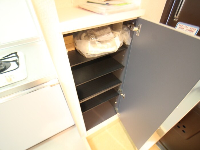 物件内観写真13　(靴箱)