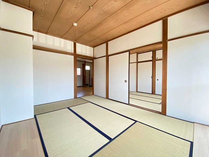 物件内観写真11　(居室)