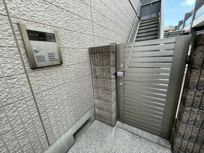 物件外観写真2　(建物設備)