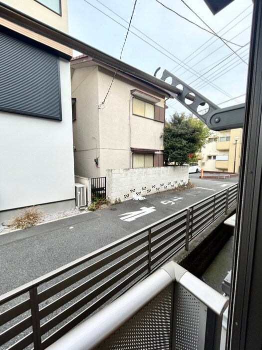 物件内観写真20　(室内からの展望)