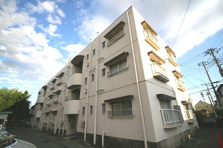西形ﾏﾝｼｮﾝ第一外観写真