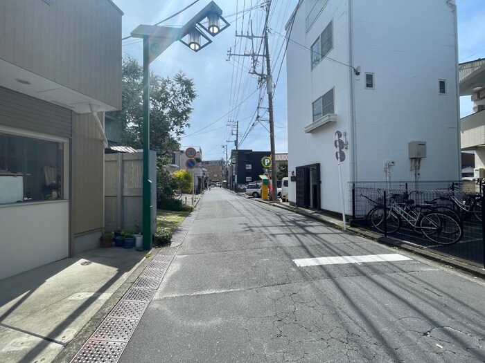 物件外観写真6　(周辺環境)