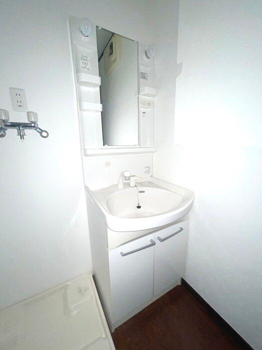 物件内観写真10　(洗面)