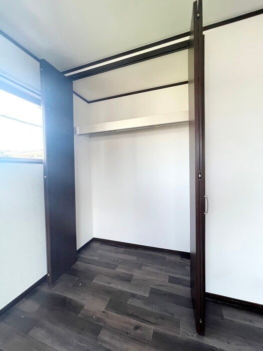 物件内観写真13　(収納)