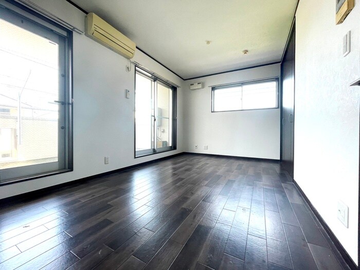 物件内観写真18　(居室)