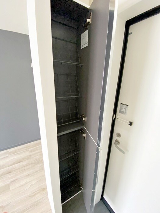 物件内観写真18　(靴箱)