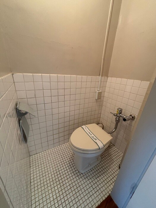 物件内観写真10　(トイレ)