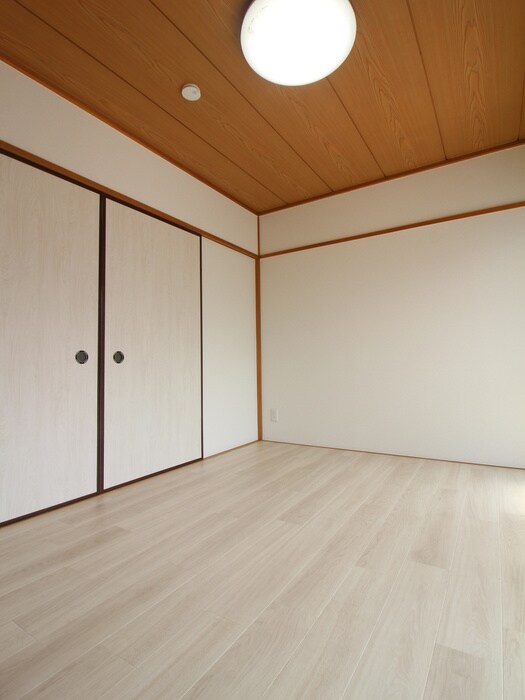 物件内観写真5　(居室)