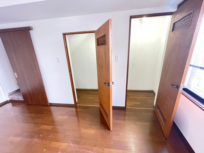 物件内観写真18　(収納)