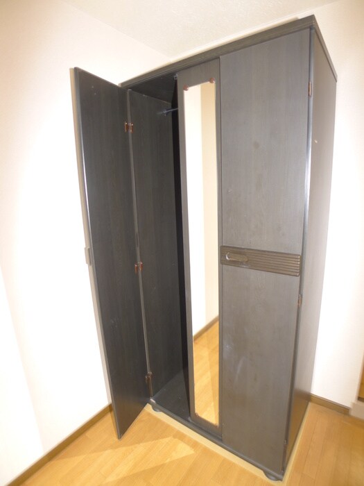 物件内観写真11　(収納)