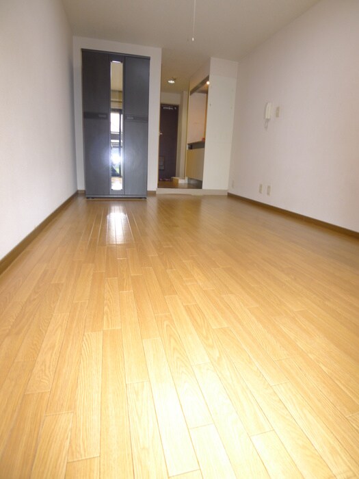 物件内観写真15　(居室)