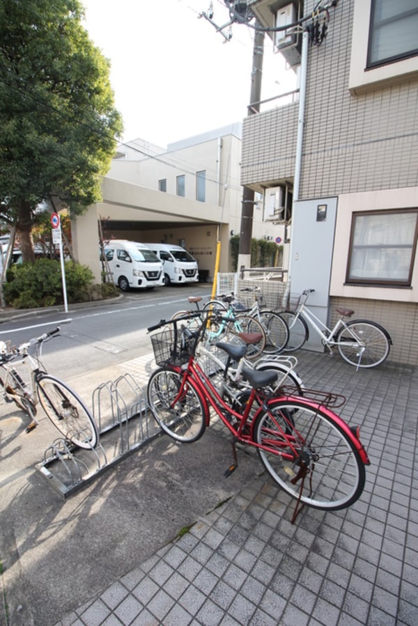 駐輪場