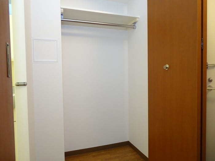 物件内観写真16　(収納)