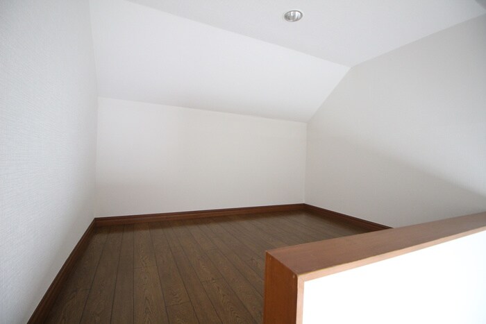 物件内観写真11　(ロフト)