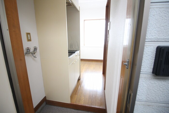 物件内観写真20　(廊下)