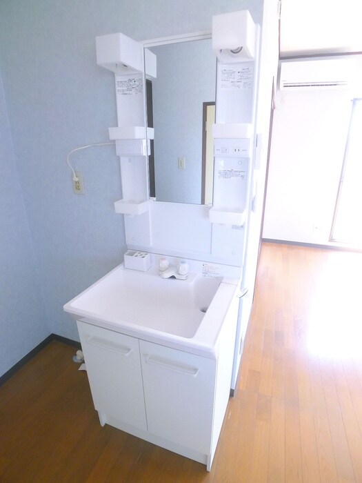 物件内観写真13　(洗面)