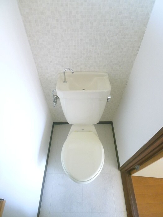 物件内観写真16　(トイレ)