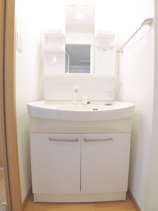 物件内観写真15　(洗面)