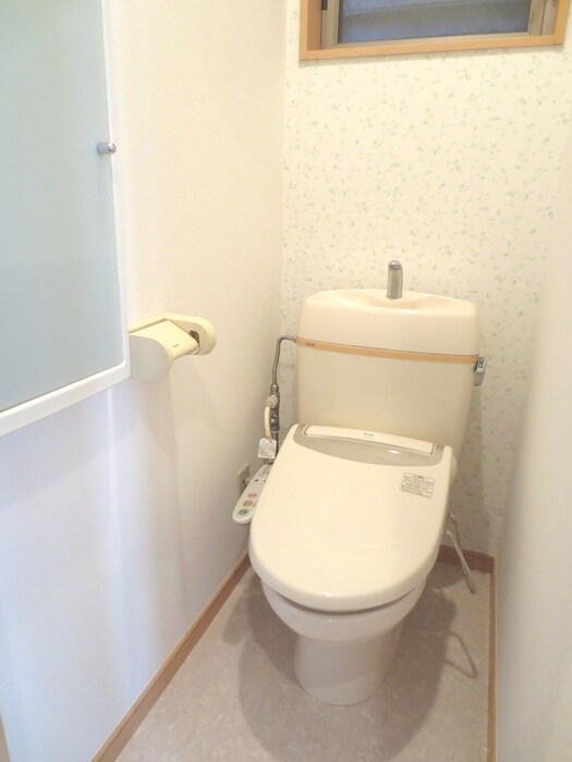 物件内観写真12　(トイレ)