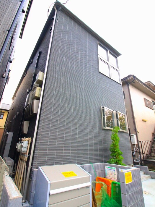 物件外観写真5　(駐輪場)