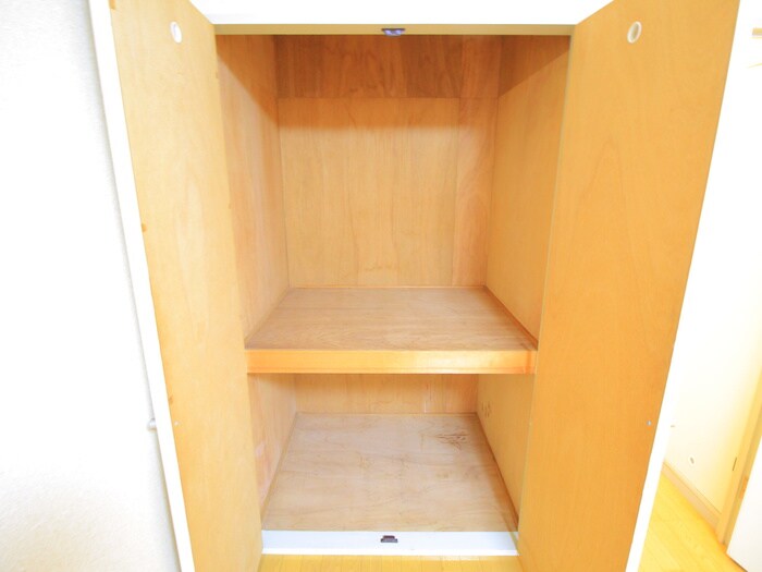 物件内観写真9　(収納)