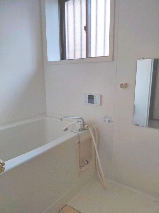 物件内観写真12　(バス／シャワールーム等)