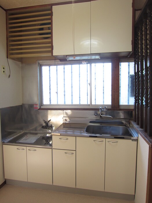 物件内観写真8　(キッチン)