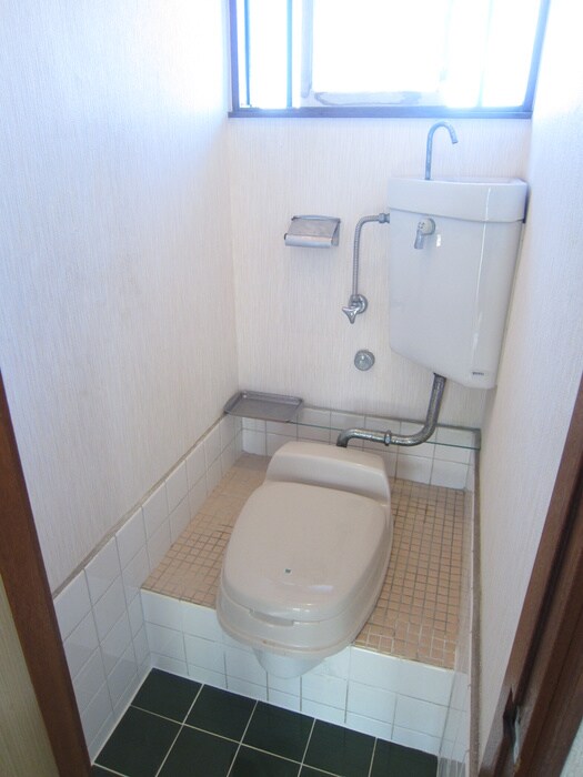 物件内観写真10　(トイレ)