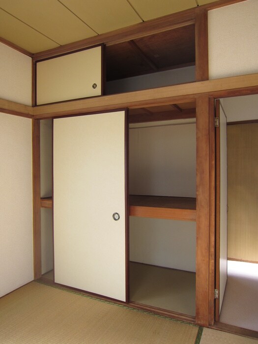 物件内観写真18　(収納)