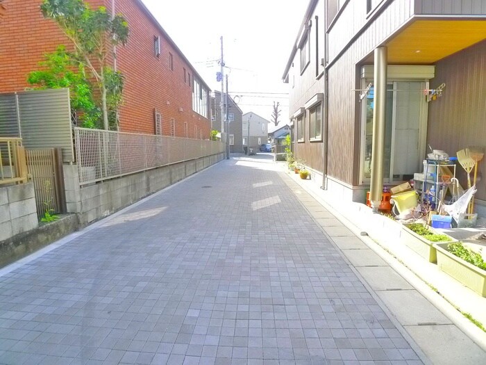 物件外観写真6　(周辺環境)