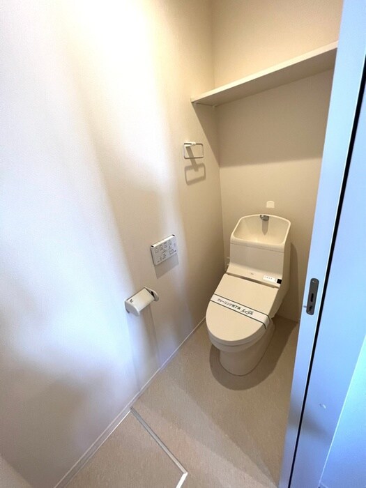 物件内観写真13　(トイレ)