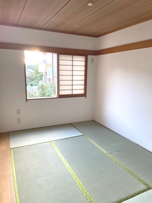 物件内観写真16　(居室)