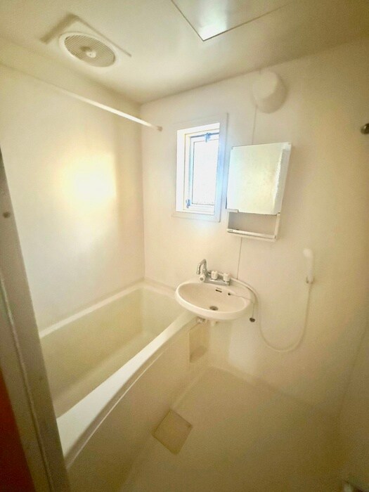 物件内観写真11　(バス／シャワールーム等)