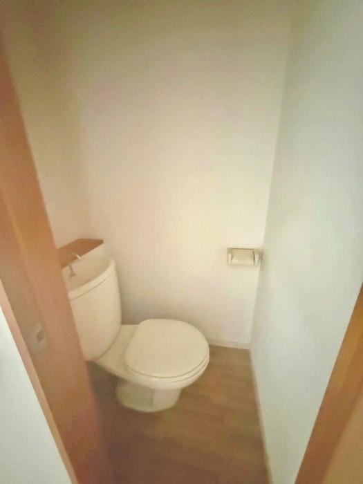 物件内観写真13　(トイレ)