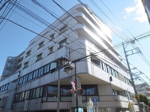 マルメゾン外観写真