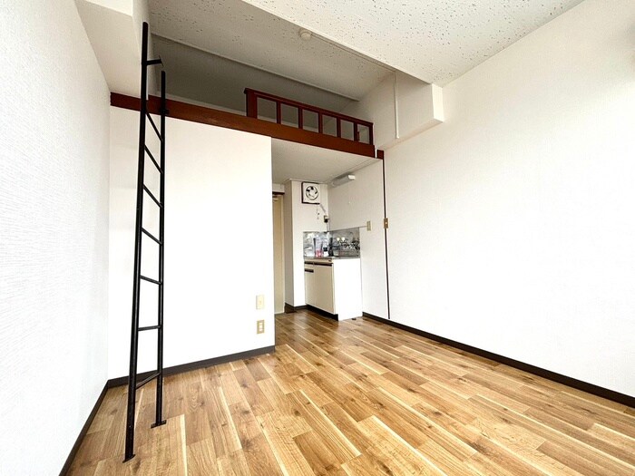 物件内観写真9　(居室)