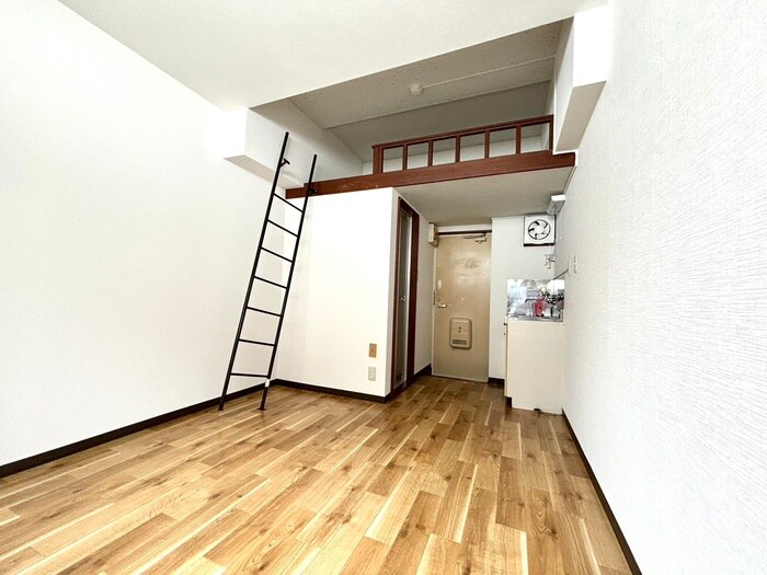 物件内観写真10　(居室)