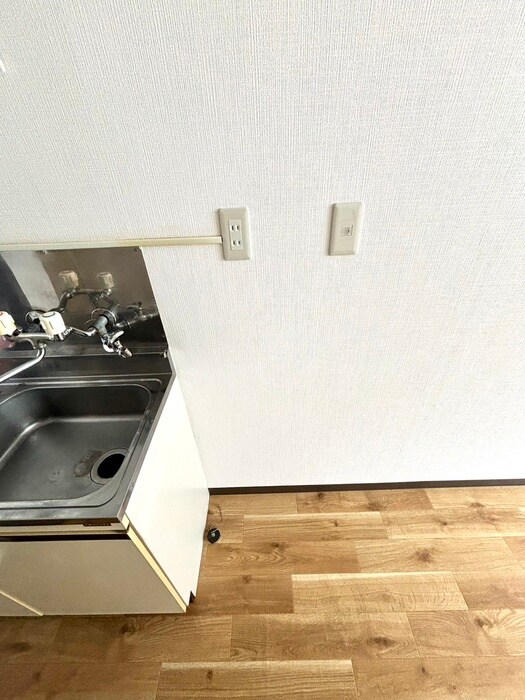 物件内観写真14　(洗濯機置場)