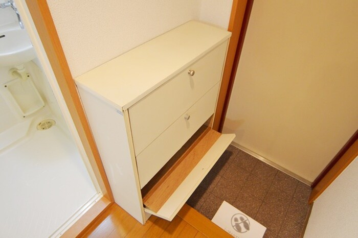 物件内観写真13　(靴箱)